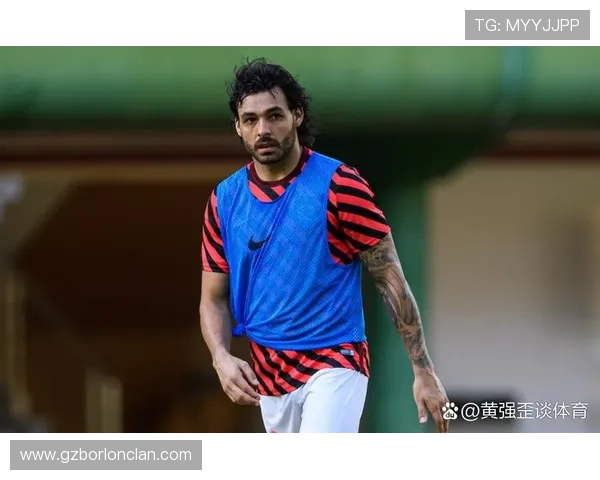 黄强专访揭秘足球成功背后的秘诀与奋斗故事